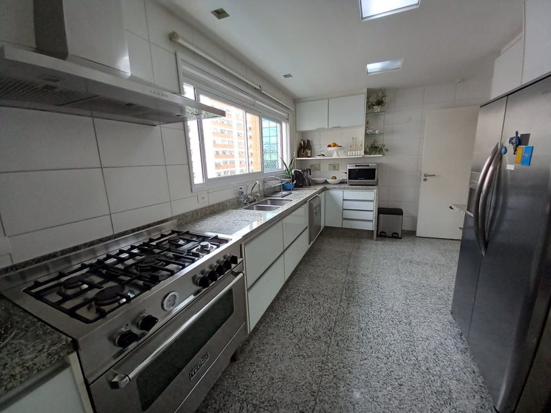 Perdizes nobre - apartamento com bela varanda, 3 suítes, 5 vagas + depósito Rua Paraguaçu São Paulo - 
