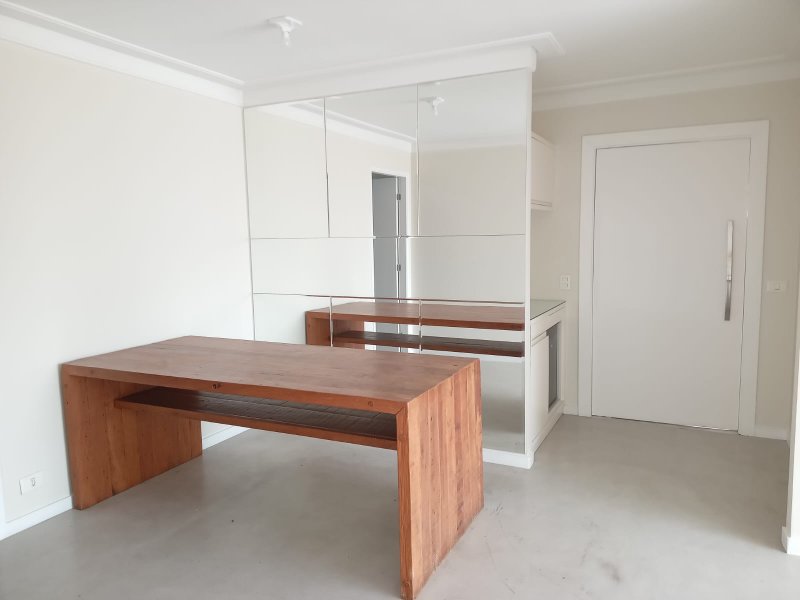 Apartamento com 103 m² - 3 dormitórios em Água Branca / Pompéia Rua Carlos Vicari São Paulo - 