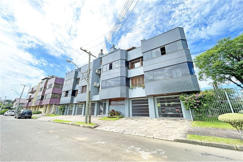 Apartamento de 3 dormitórios á 800m da Av Baltazar De Oliveira Garcia Donna Ada Mascarenhas de Moraes Porto Alegre - 