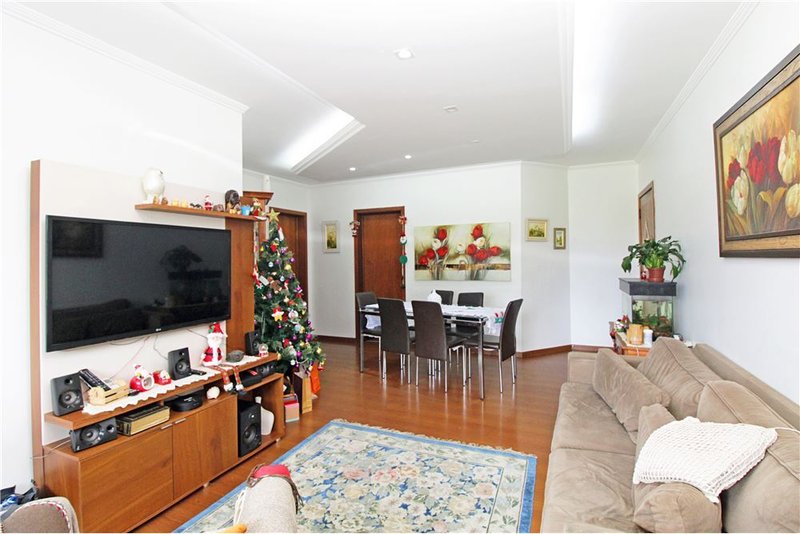 Apartamento de 3 dormitórios á 800m da Av Baltazar De Oliveira Garcia Donna Ada Mascarenhas de Moraes Porto Alegre - 