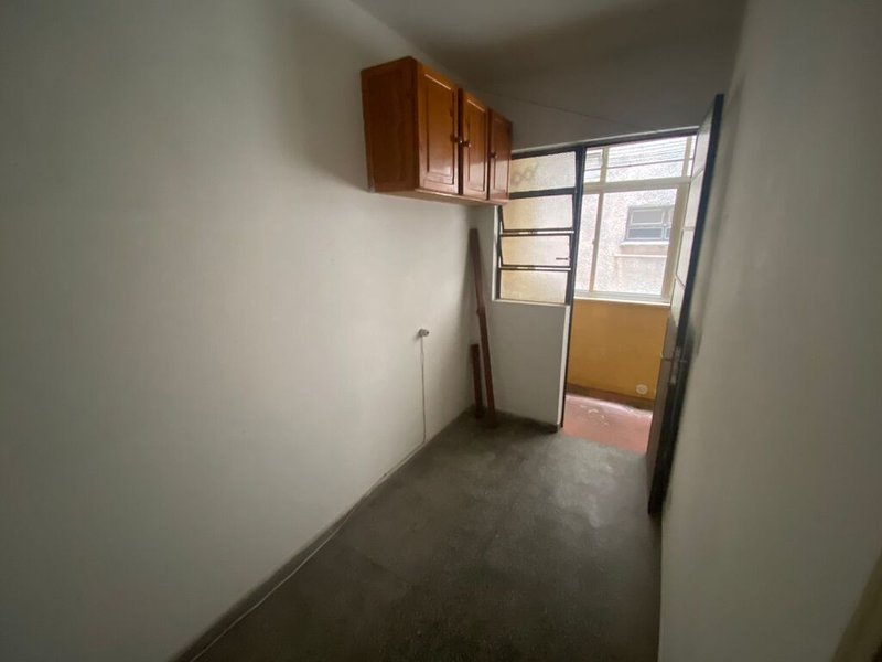 Apartamento CBGLS 1598 Apto 202 2 dormitórios 84m² General Lima e Silva Porto Alegre - 