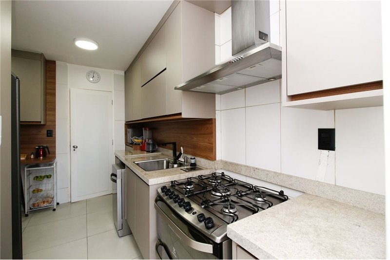 Apartamento a venda - Aclimação - 3 suítes 139m² Rodrigo Claudio São Paulo - 