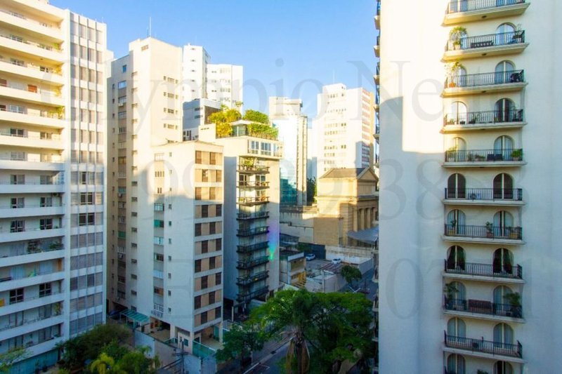 Excelente apartamento todo reformado em Higienópolis  São Paulo - 
