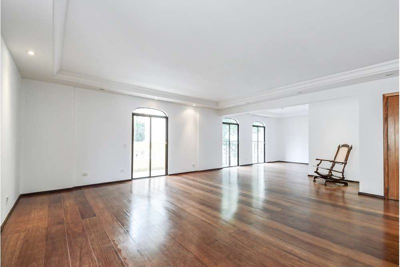 Apartamento na Bela vista com 192m² dos Franceses São Paulo - 