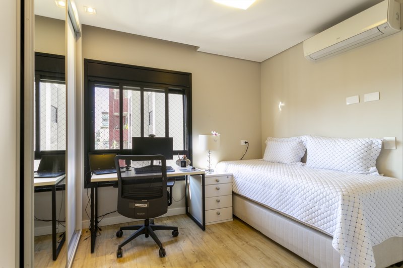 Moema - apartamento lindo, varanda gourmet, 3 suítes, 3 vagas Rua Araguari São Paulo - 