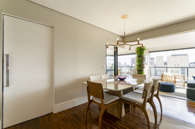 Moema - apartamento lindo, varanda gourmet, 3 suítes, 3 vagas Rua Araguari São Paulo - 