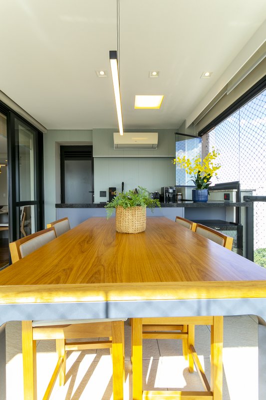 Moema - apartamento lindo, varanda gourmet, 3 suítes, 3 vagas Rua Araguari São Paulo - 