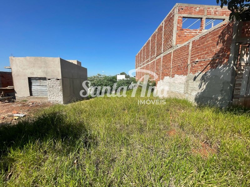Terreno comercial à venda | 250 m² | R$ 160.218 | Terras di Treviso | Piracicaba/SP - Piracicaba - Topografia em declive