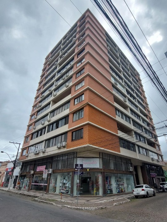 Edifício Uruguaiana Centro de Pelotas Ap. 205m² e garagem Rua Senador Mendonça Pelotas - 