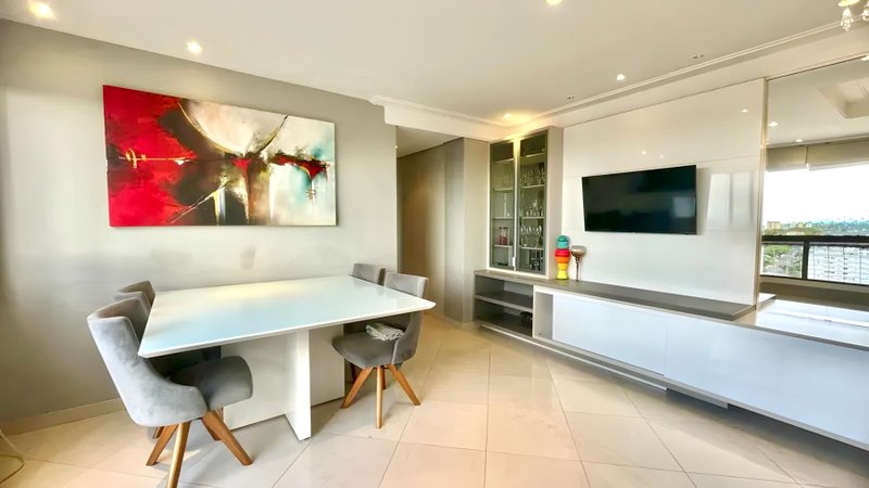 R$ 850.000 - ÓTIMO APARTAMENTO - 3 DORM - SUÍTE - 92M2 - ANDAR ALTO - VISTA - 1 VAGA Avenida Grécia Porto Alegre - 