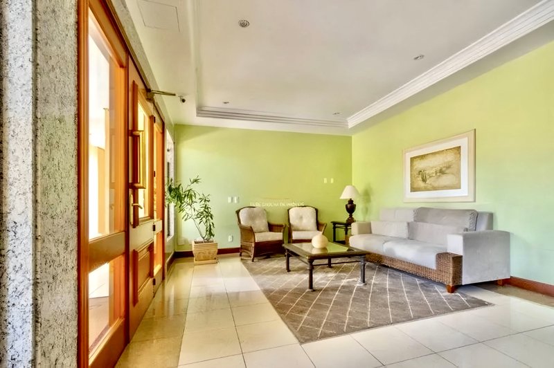 R$ 850.000 - ÓTIMO APARTAMENTO - 3 DORM - SUÍTE - 92M2 - ANDAR ALTO - VISTA - 1 VAGA Avenida Grécia Porto Alegre - 