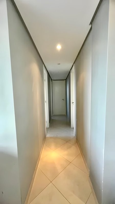 R$ 850.000 - ÓTIMO APARTAMENTO - 3 DORM - SUÍTE - 92M2 - ANDAR ALTO - VISTA - 1 VAGA Avenida Grécia Porto Alegre - 