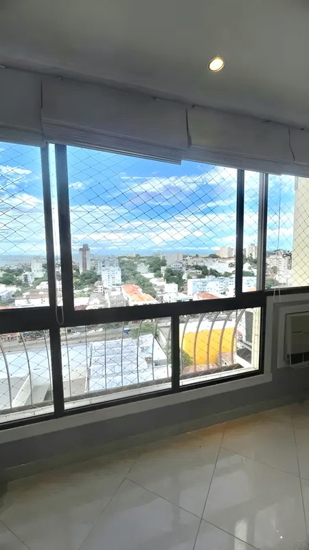 R$ 850.000 - ÓTIMO APARTAMENTO - 3 DORM - SUÍTE - 92M2 - ANDAR ALTO - VISTA - 1 VAGA Avenida Grécia Porto Alegre - 