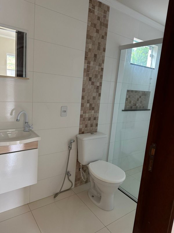 APARTAMENTO COM 1 SUÍTE MAIS 2 DORMITÓRIOS NO BAIRRO CEDRINHO - Brusque - 