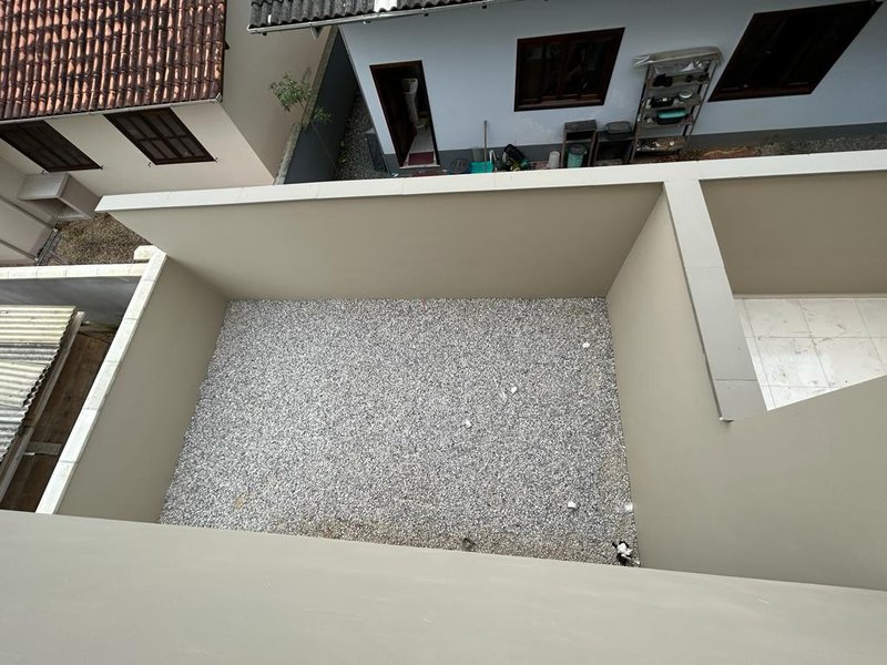 SOBRADO COM 2 SUÍTES NO BAIRRO SÃO JOÃO - Brusque - 