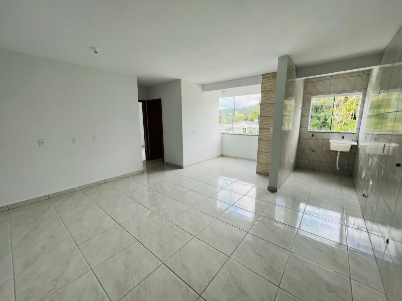 APARTAMENTO COM 2 DORMITÓRIOS NO BAIRRO RIO BRANCO - Brusque - 