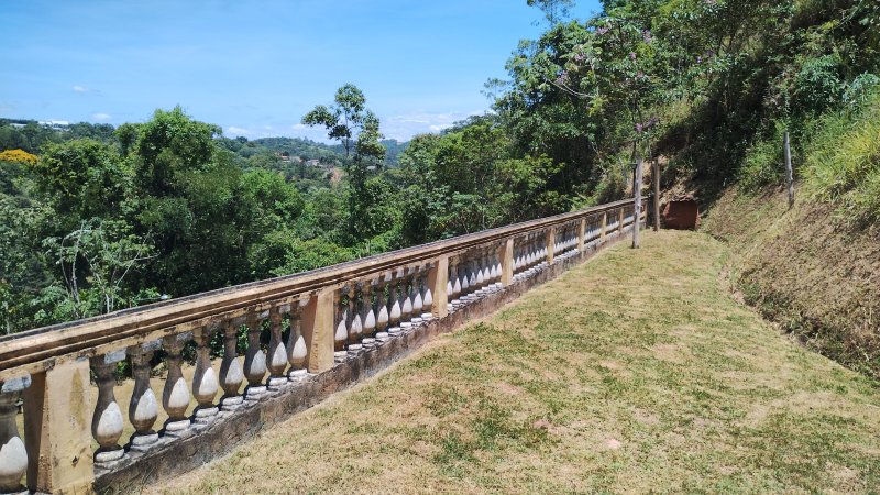 CHÁCARA COM 2.300 METROS EM CONDOMÍNIO EM SÃO JOSÉ DOS CAMPOS/SÃO PAULO - São José dos Campos - 