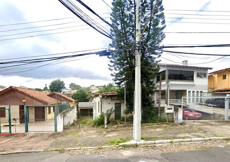 R$ 490.000 - ÓTIMO TERRENO - 435m2 - ÁREA RESIDENCIAL E COMERCIAL Rua Conselheiro D'Ávila Porto Alegre - 