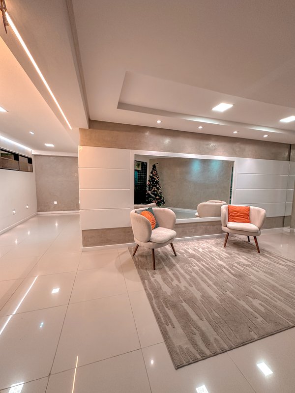 Apartamento à Venda com 3 quartos sendo 2 suíte e 2 vaga com 72 mt2 por R$ 780.000,00 Rua Amália Bernardino de Sousa Recife - 