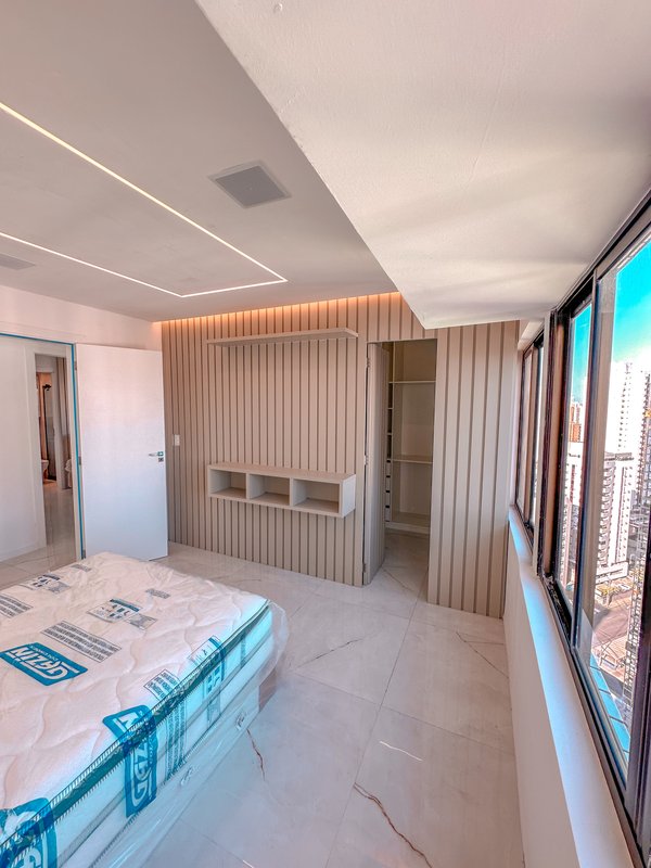 Apartamento à Venda com 3 quartos sendo 2 suíte e 2 vaga com 72 mt2 por R$ 780.000,00 Rua Amália Bernardino de Sousa Recife - 