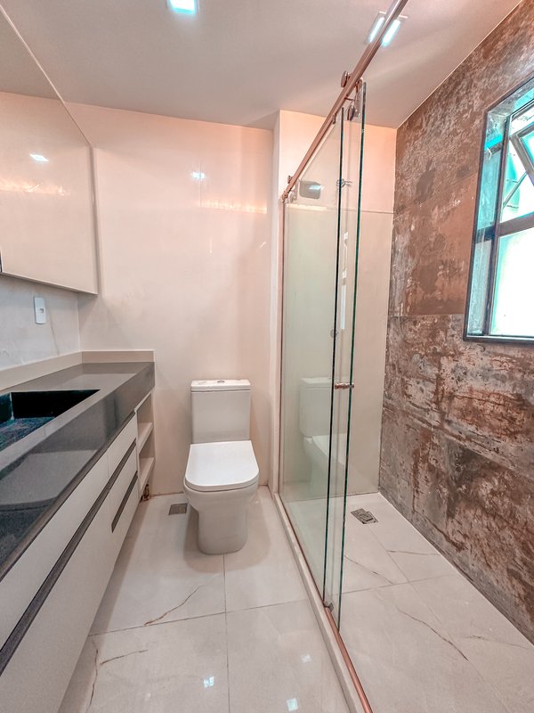 Apartamento à Venda com 3 quartos sendo 2 suíte e 2 vaga com 72 mt2 por R$ 780.000,00 Rua Amália Bernardino de Sousa Recife - 