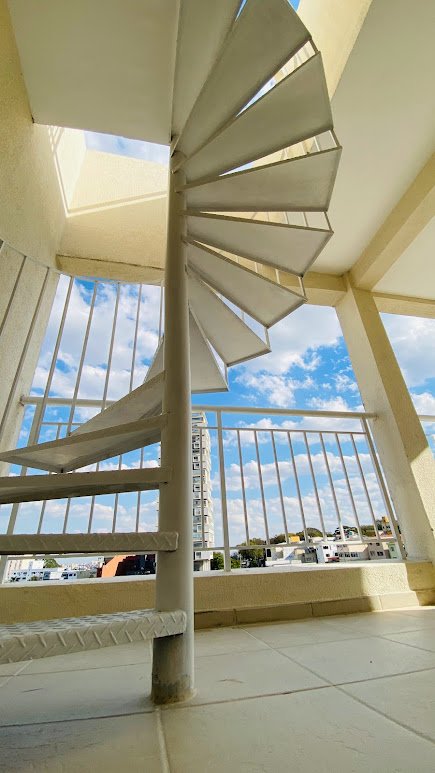 Vila Ipojuca - cobertura duplex, amplo terraço, muita vista Rua Camburiú São Paulo - 