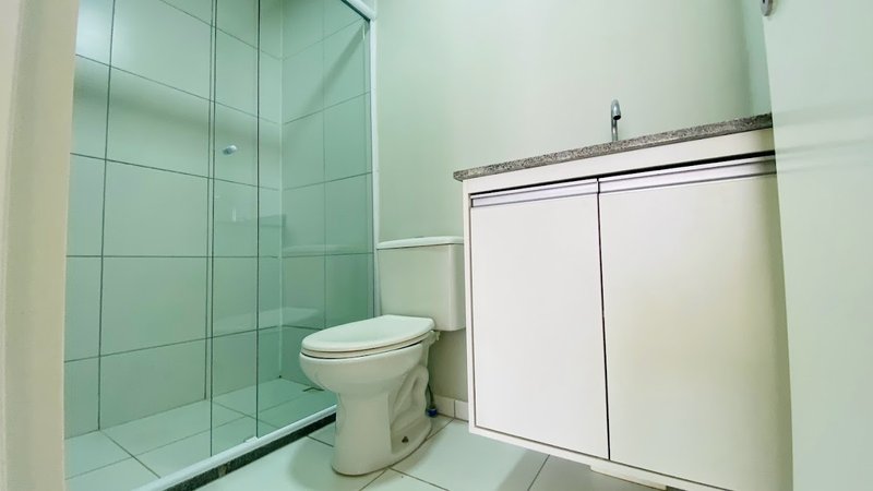 Vila Ipojuca - cobertura duplex, amplo terraço, muita vista Rua Camburiú São Paulo - 