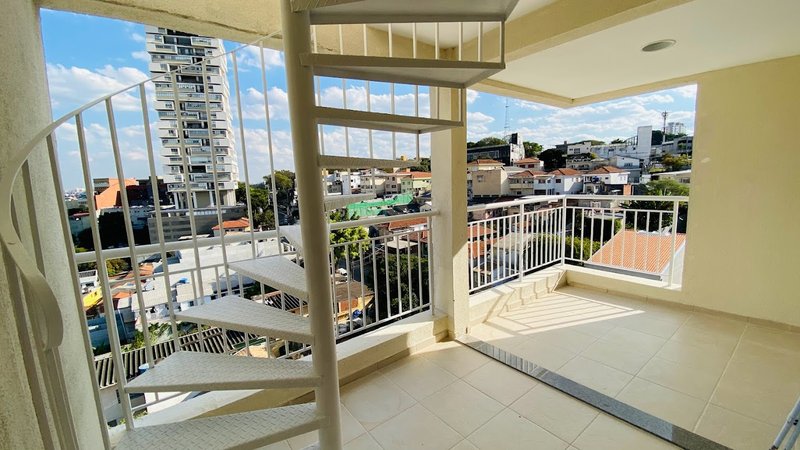 Vila Ipojuca - cobertura duplex, amplo terraço, muita vista Rua Camburiú São Paulo - 