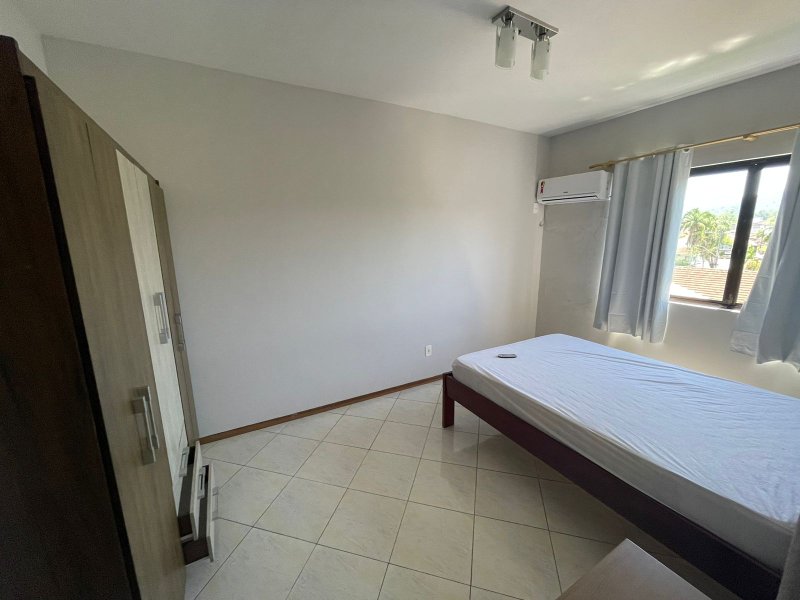 Apartamento Amplo Mobiliado  Timbó - 