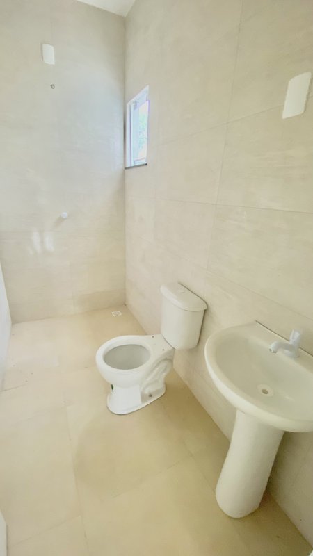 CASA COM 1 SUÍTE MAIS 2 DORMITÓRIOS NO BAIRRO PAQUETÁ - Brusque - 