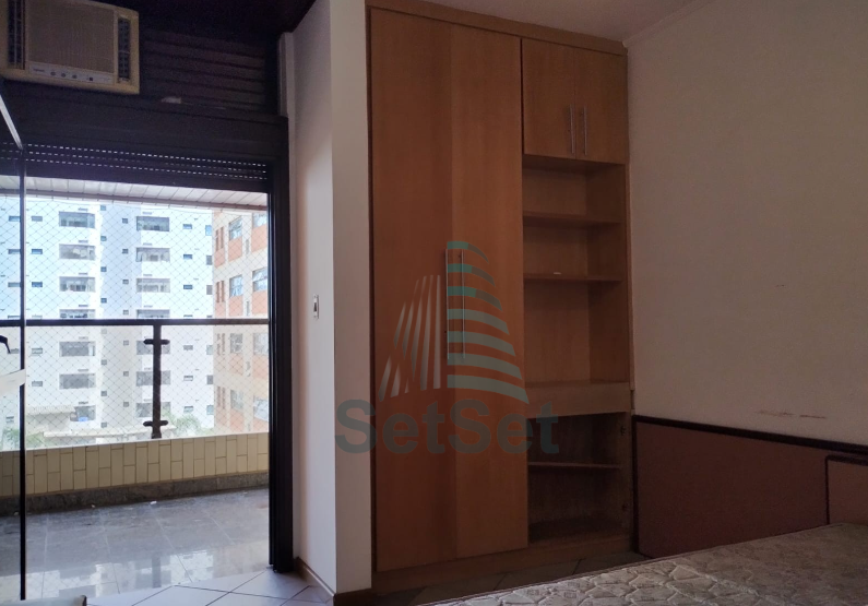 Apartamento a venda com permuta de menor valor ou veículo  - Pitangueiras - Guarujá/SP  Guarujá - 