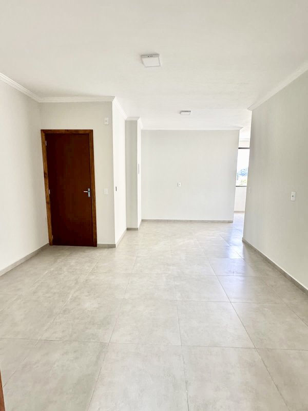 APARTAMENTO COM 3 DORMITÓRIOS NO BAIRRO SÃO JOÃO - Brusque - 