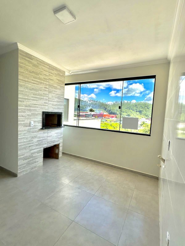 APARTAMENTO COM 3 DORMITÓRIOS NO BAIRRO SÃO JOÃO - Brusque - 
