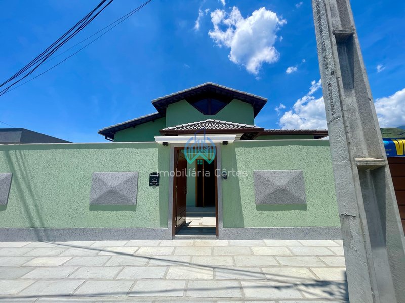 Casa de luxo com 03 dormitórios  à venda por 1.300.000  - bairro Cotia, Guapimirim Rua I Guapimirim - 