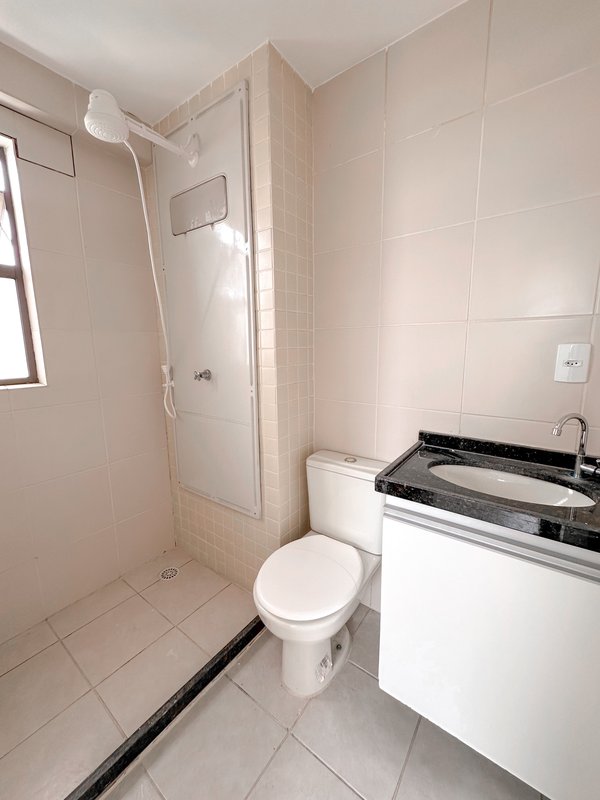 Apartamento à Venda com 3 quartos sendo 2 suíte e 2 vaga com 72 mt2 por R$ 515.000,00 Rua Amália Bernardino de Sousa Recife - 