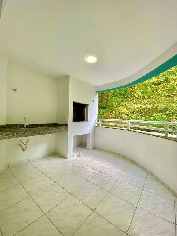 APARTAMENTO COM 3 DORMITÓRIOS NO BAIRRO GUARANI - Brusque - 