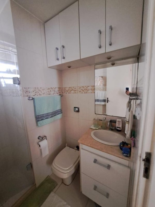 Ótimo apartamento na Freguesia de Jacarepaguá Estrada dos Três Rios Rio de Janeiro - 