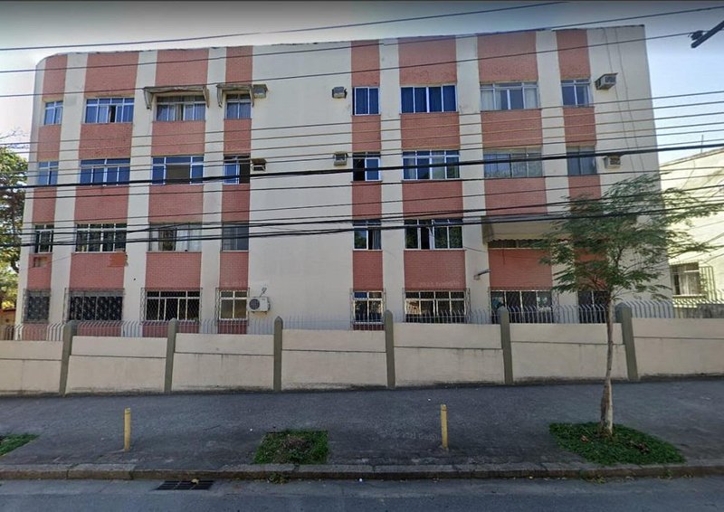 Apartamento de 2 quartos na Praça Seca Rua Florianópolis Rio de Janeiro - 