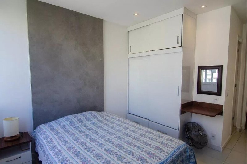 Excelente apartamento para Airbnb ou moradia Avenida Nossa Senhora de Copacabana Rio de Janeiro - 