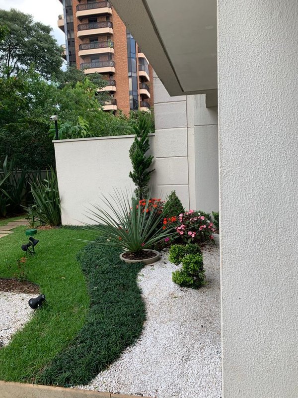 Alugamos apartamento no Morumbi  São Paulo - 