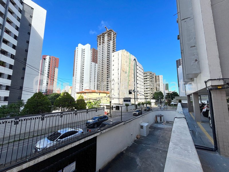 Apartamento 130 m² com 3 Quartos 2 wc, 2 vagas R$ 660.000. Meireles - Fortaleza - CE Rua Leonardo Mota Fortaleza - 