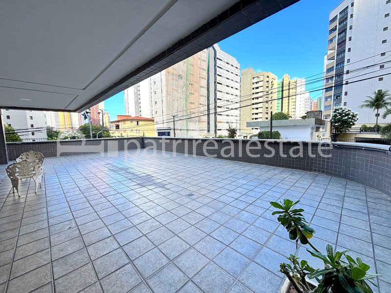 Apartamento 130 m² com 3 Quartos 2 wc, 2 vagas R$ 660.000. Meireles - Fortaleza - CE Rua Leonardo Mota Fortaleza - 