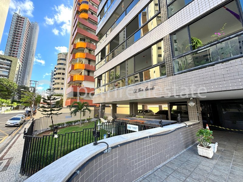 Apartamento 130 m² com 3 Quartos 2 wc, 2 vagas R$ 660.000. Meireles - Fortaleza - CE Rua Leonardo Mota Fortaleza - 