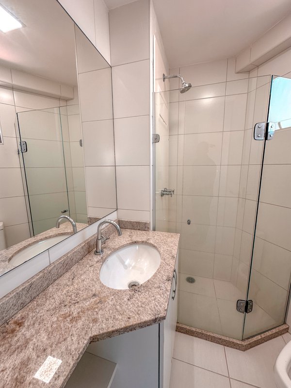 Apartamento à Venda com 4 Suítes e 2 vagas com 137 mt2 por R$ 1.500.000,00 Rua Aviador Severiano Lins Recife - 