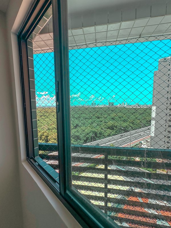 Apartamento à Venda com 4 Suítes e 2 vagas com 137 mt2 por R$ 1.500.000,00 Rua Aviador Severiano Lins Recife - 