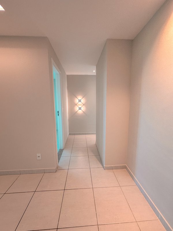 Apartamento à Venda com 4 Suítes e 2 vagas com 137 mt2 por R$ 1.500.000,00 Rua Aviador Severiano Lins Recife - 