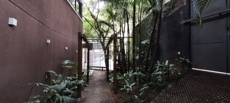 Vila Romana - apartamento com espaçosa varanda, 3 suítes, 3 vagas + depósito Rua Tito São Paulo - 