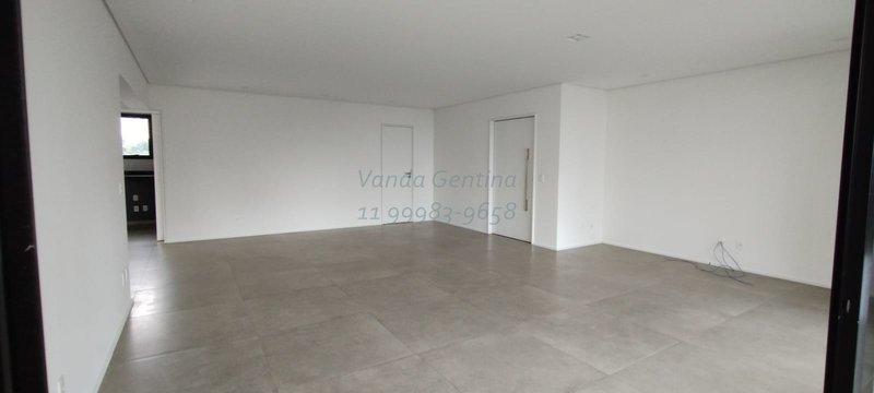 Vila Romana - apartamento com espaçosa varanda, 3 suítes, 3 vagas + depósito Rua Tito São Paulo - 