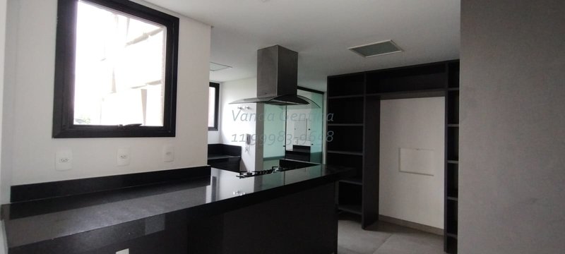 Vila Romana - apartamento com espaçosa varanda, 3 suítes, 3 vagas + depósito Rua Tito São Paulo - 