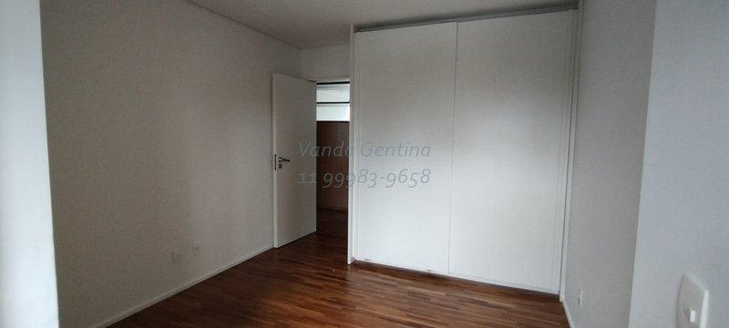 Vila Romana - apartamento com espaçosa varanda, 3 suítes, 3 vagas + depósito Rua Tito São Paulo - 